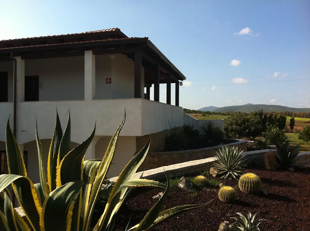 Agriturismo Agave Fertilia 2*,  Italia
